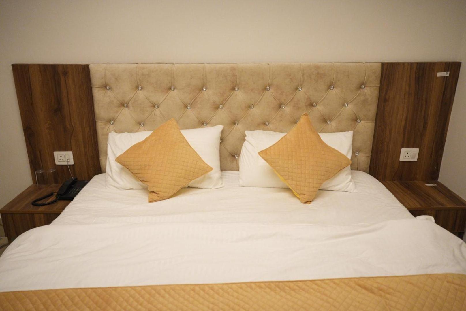 Hotel Harry Rishīkesh 외부 사진